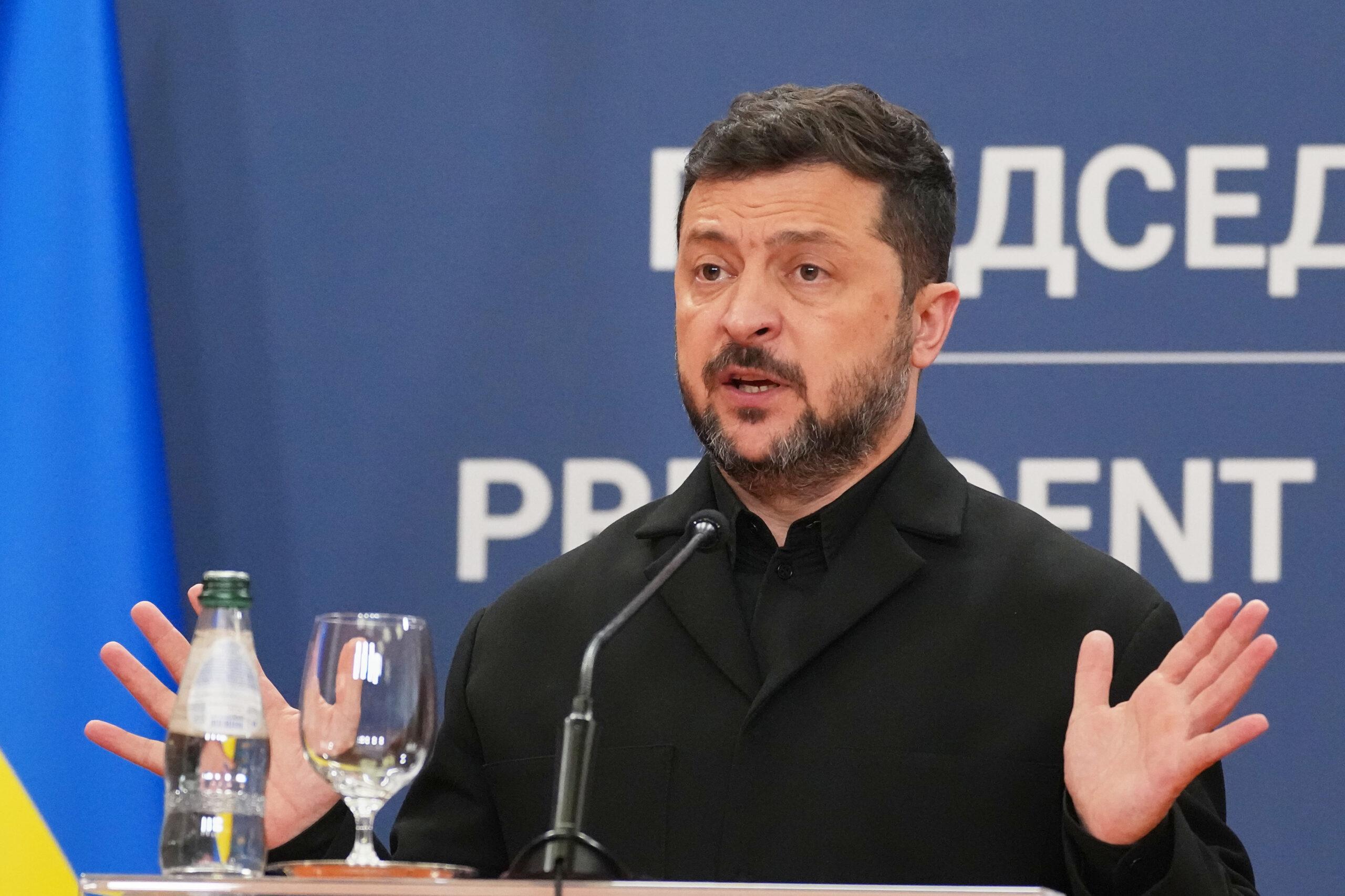 Ucraina, scontro Zelensky-Fedorov. Il presidente: “Elezioni adesso sarebbero tsunami” Ucraina, scontro Zelensky-Fedorov. Il presidente: “Elezioni adesso sarebbero tsunami”