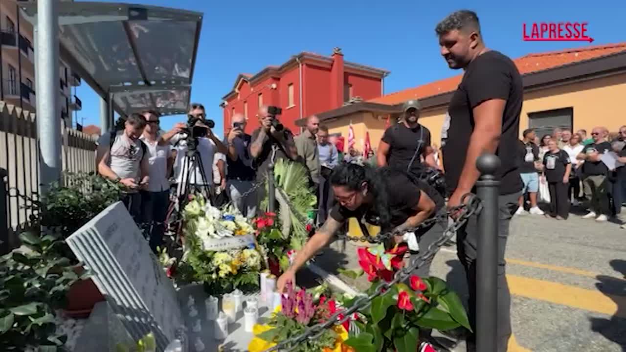 Strage di Brandizzo, la cittadina commemora le cinque vittime