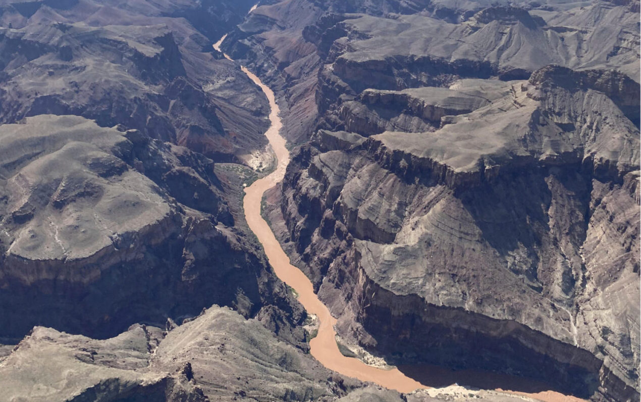 Grand Canyon, inondazione improvvisa: almeno un morto e 15 dispersi Grand Canyon, inondazione improvvisa: almeno un morto e 15 dispersi