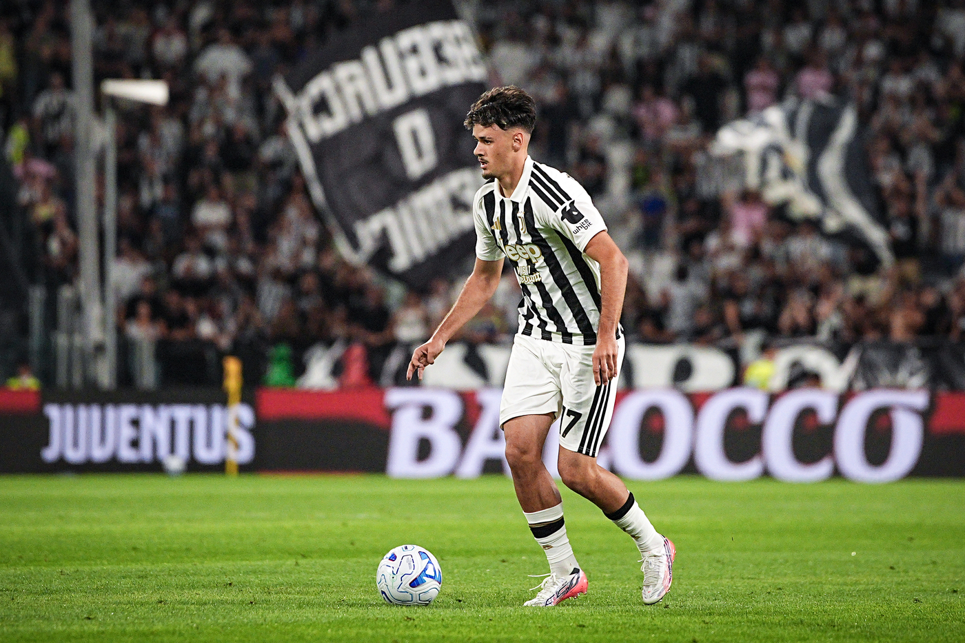Calciomercato, quando chiude: date e orari in Italia e all’estero Calciomercato, quando chiude: date e orari in Italia e all’estero