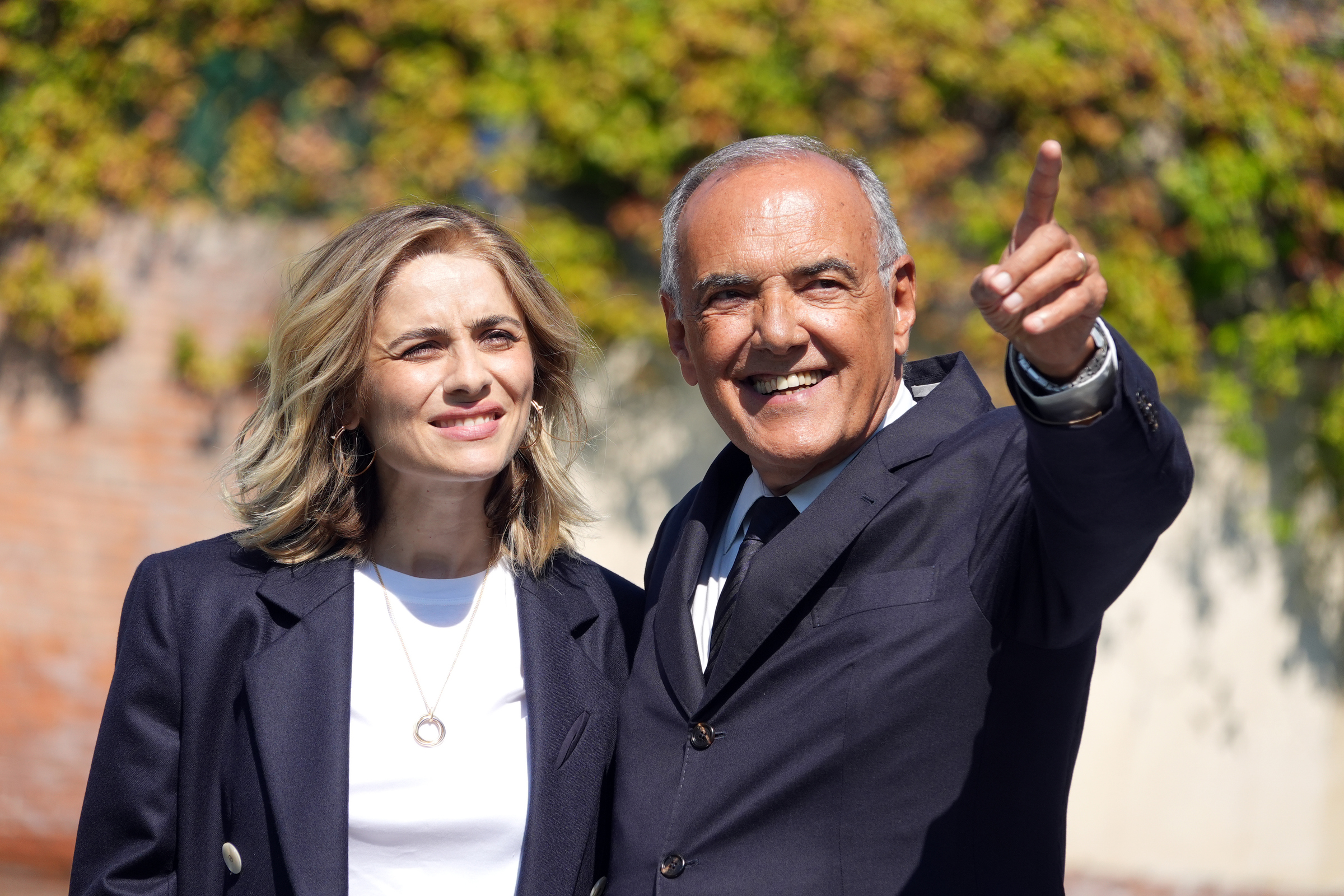 Mostra Cinema Venezia 2026, Greta Scarano arriva al Lido con Alberto Scarano: le foto