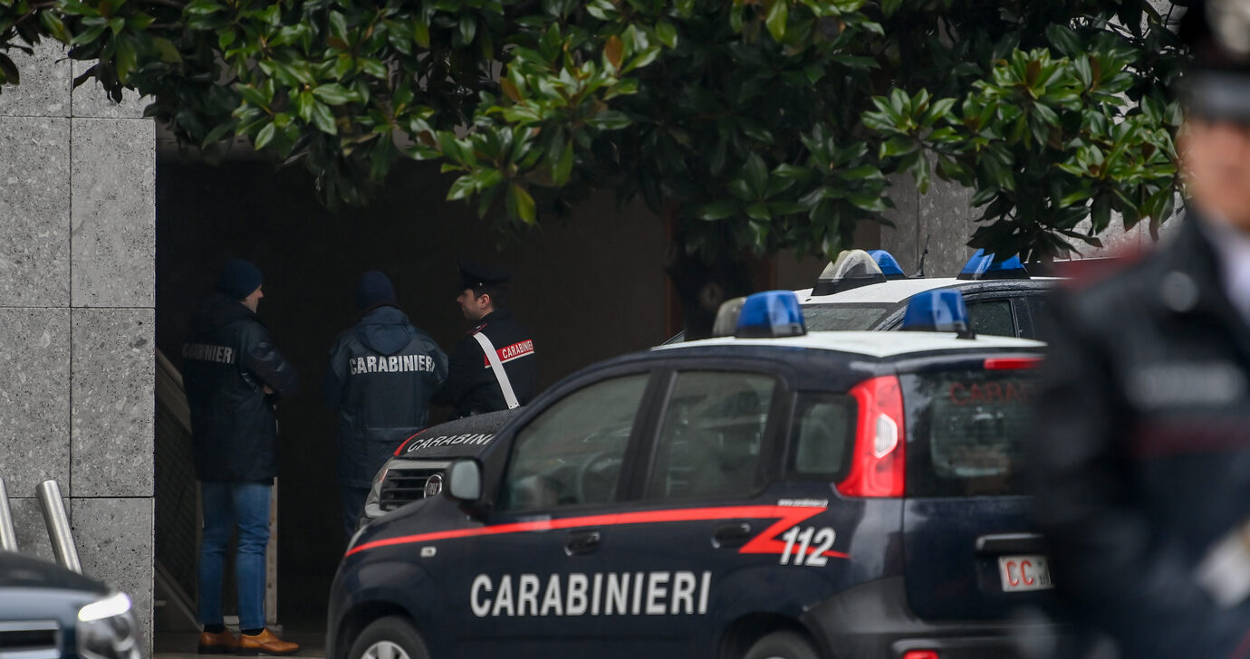 Benevento, duplice omicidio-suicidio: tre fratelli morti Benevento, duplice omicidio-suicidio: tre fratelli morti