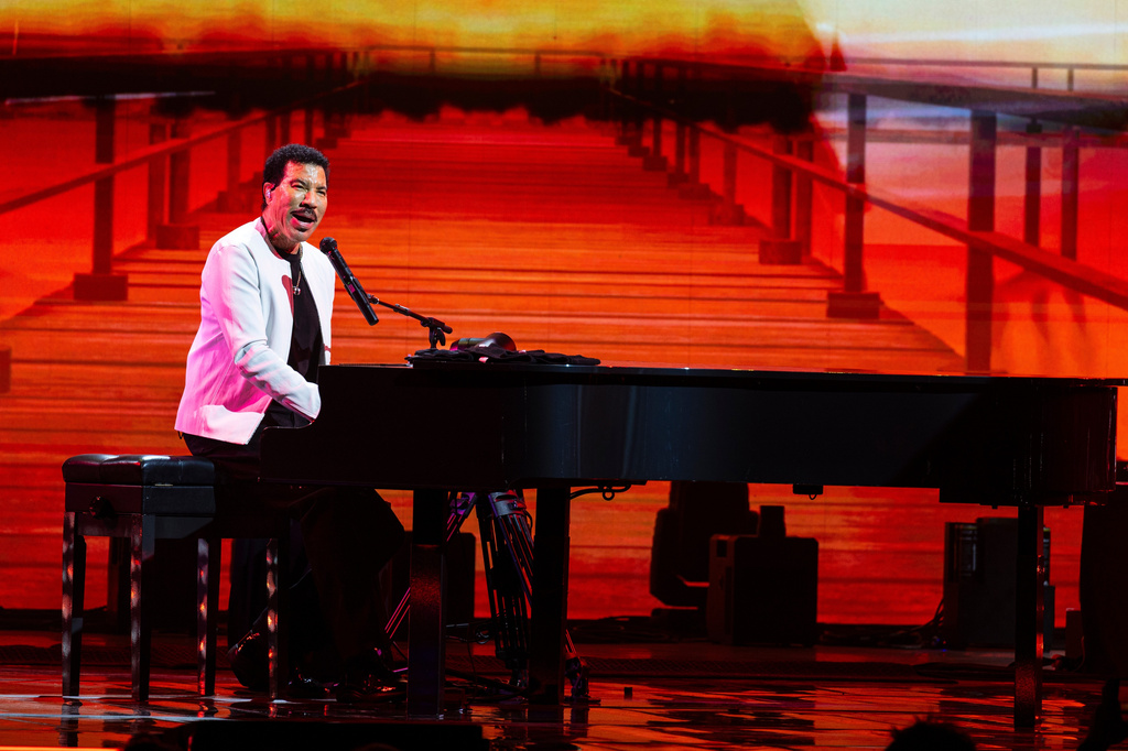Lionel Richie ricoverato dopo un concerto a St. Louis: è in terapia intensiva Lionel Richie ricoverato dopo un concerto a St. Louis: è in terapia intensiva