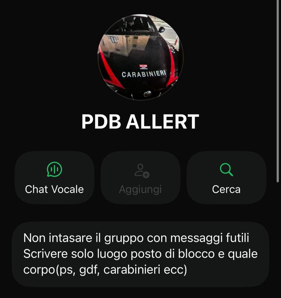 Napoli, gruppo Whatsapp per segnalare posti di blocco: 300 membri ‘sentinelle’