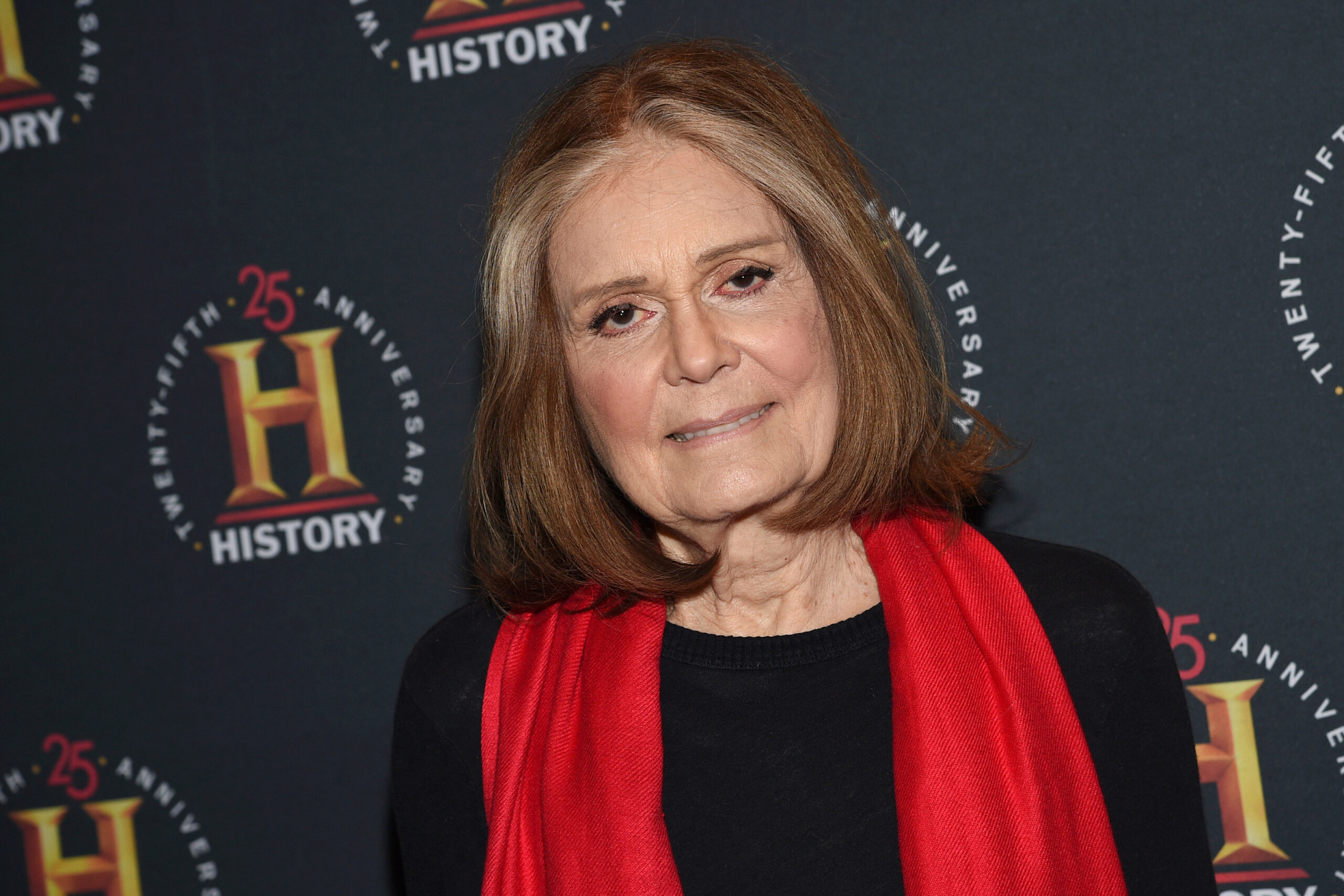 Gloria Steinem, morta a 92 l’icona del femminismo americano