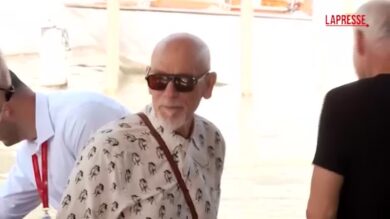 Venezia 2026, in Laguna John Malkovich e il cast di 'Wild Horse Nine'