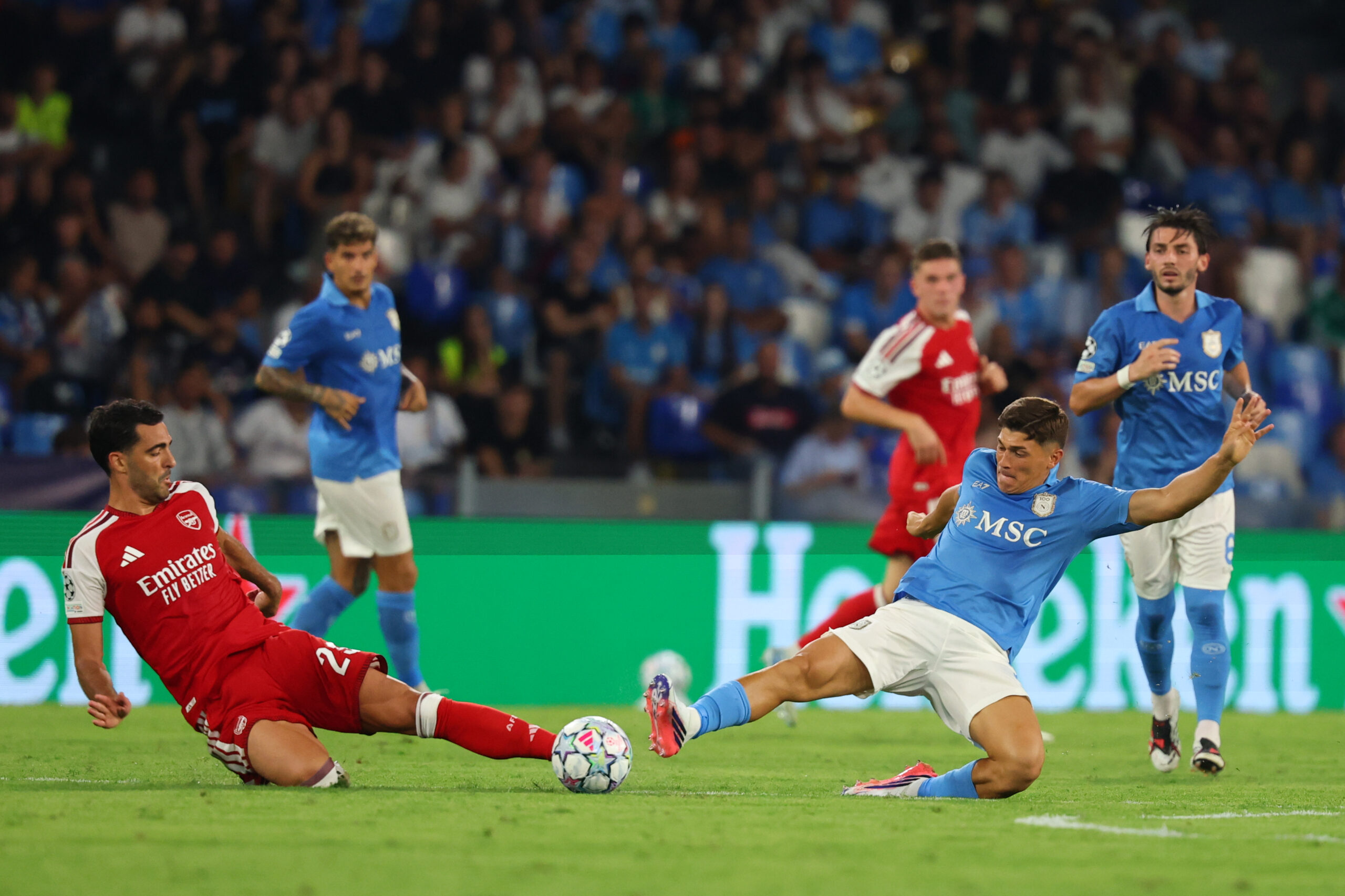 Napoli-Arsenal 0-1, esordio amaro in Champions League per la squadra di Allegri