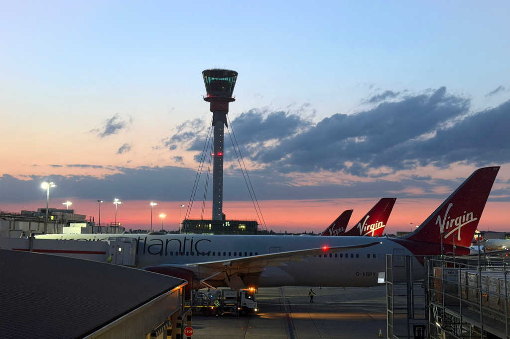 regno unito oggi cancellati 177 voli quasi tutti a londra heathrow da Lapresse.it regno unito oggi cancellati 177 voli quasi tutti a londra heathrow