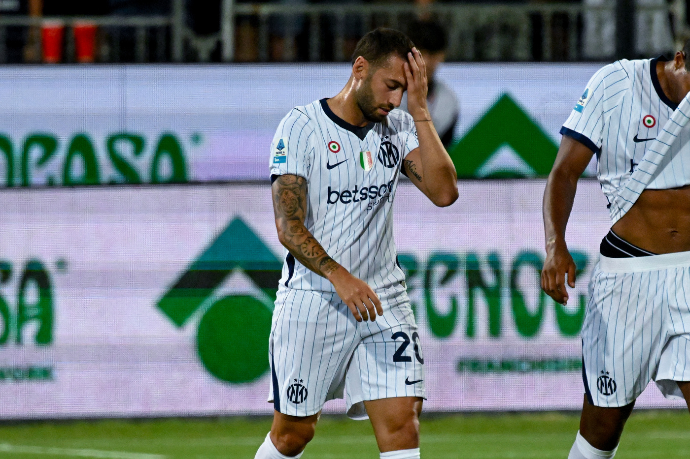 inter allarme infortunio per 199alhanolu cosa si 232 fatto e che partite salta da Lapresse.it inter allarme infortunio per 199alhanolu cosa si 232 fatto e che partite salta