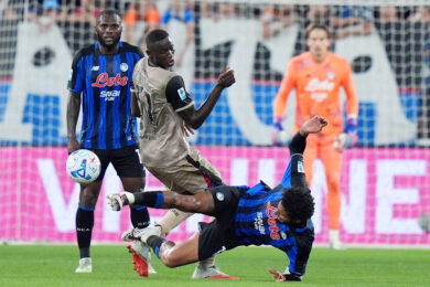 Paul Mendy del Cagliari e Ederson dos Santos dell'Atalanta durante la partita di Serie A tra Atalanta e Cagliari (Foto di Spada/LaPresse)