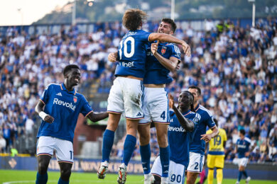 Nico Paz di Como festeggia dopo un gol durante la serie A partita di calcio tra Como Calcio e Parma Calcio 1913 (Foto di Tiziano Ballabio/LaPresse)