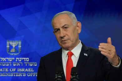 Netanyahu: “Togliere la cittadinanza a chi diffama l’Idf”