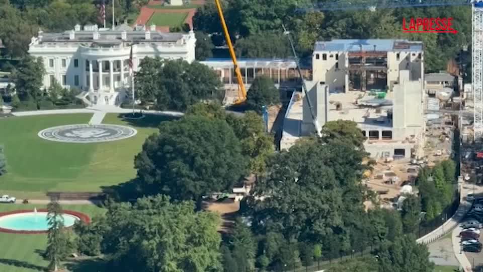 casa bianca completati gli ultimi ritocchi del nuovo eliporto da Lapresse.it casa bianca completati gli ultimi ritocchi del nuovo eliporto
