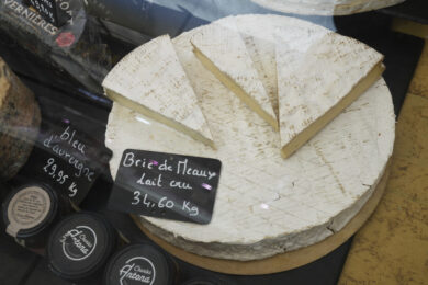 Brie ritirato per rischio Listeria, tutti i lotti coinvolti