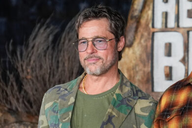 Brad Pitt in mimetica alla prima mondiale di "Heart of the Beast" al FirstBank Amphitheater a Franklin in Tennessee (Foto AP/George Walker)