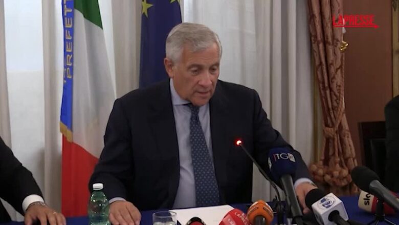 Tajani: "La Russia si è isolata da sola, con la pace via sanzioni"