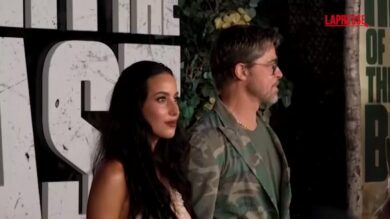 Brad Pitt, l'attore con la fidanzata Ines de Ramon alla prima di 'Heart of the Beast'