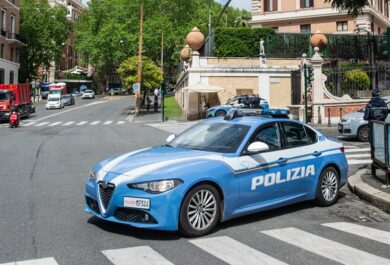 Milano, rabbino aggredito: arrestato un 20enne per propaganda e istigazione a delinquere