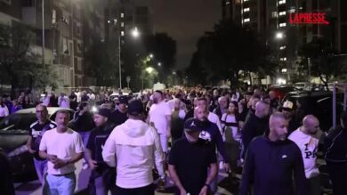 Rozzano, la manifestazione dei cittadini: "Siamo stufi del degrado. Non siamo razzisti"