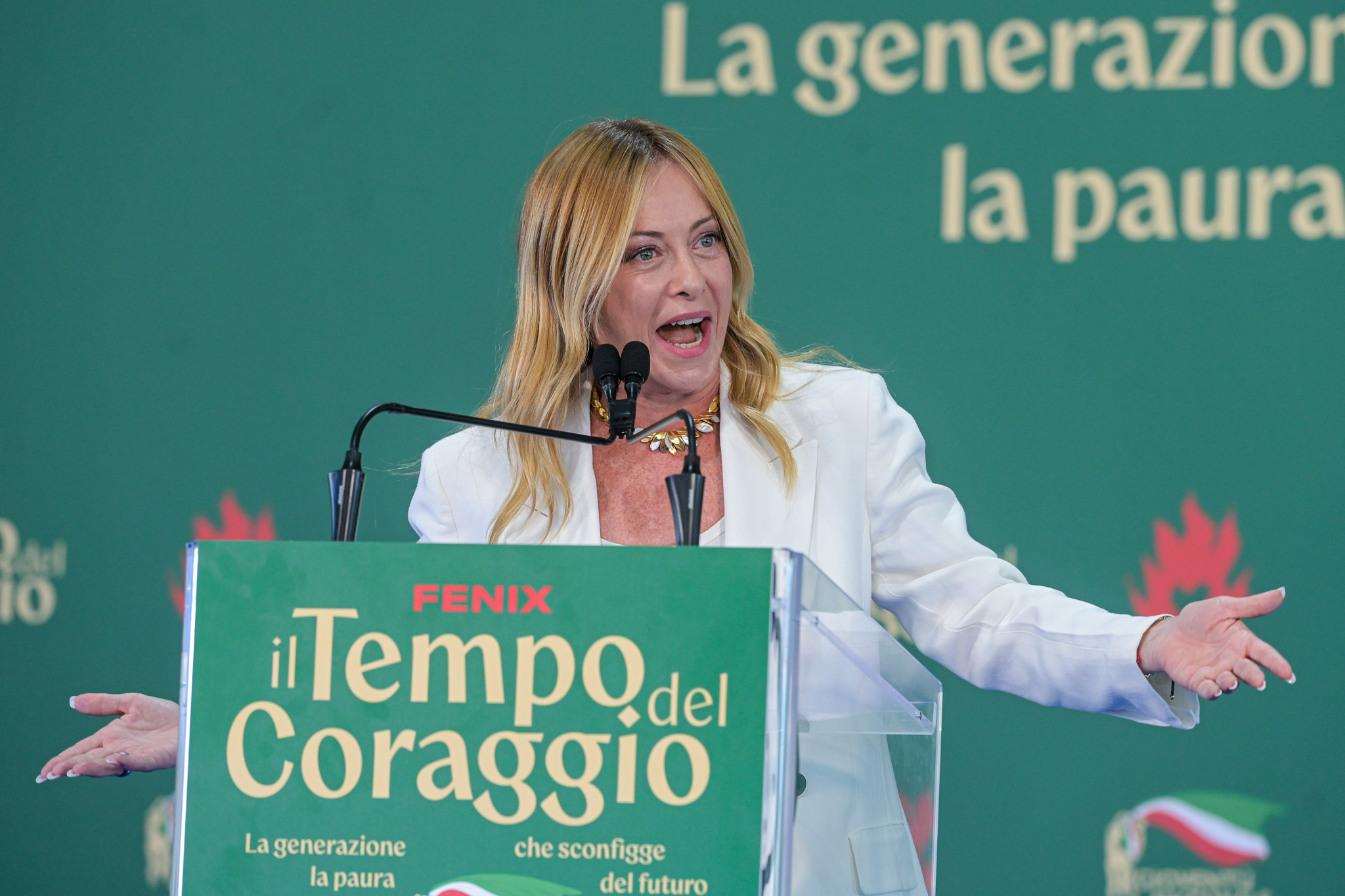 Meloni: “Tajani sulle donne? Una frase uscita male”