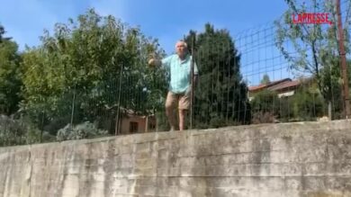 Spara e uccide ladro, il vicino di casa: "Ha fatto bene, io derubato durante la messa"