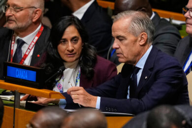 Il Primo Ministro del Canada Mark Carney alla sede delle Nazioni Unite in vista dell'81ma sessione dell'Assemblea generale dell'ON (Foto AP/Stefan Jeremiah)