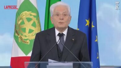 Scuola, Mattarella: "È aperta a tutti e deve unire, no a ghetti e barriere"