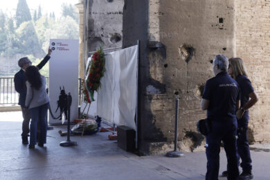 Operaio morto al Colosseo, disposta la chiusura del monumento