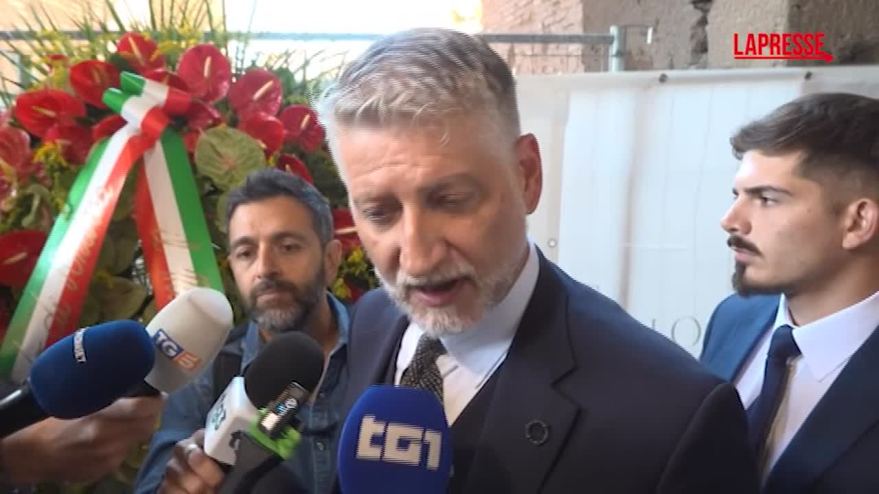 operaio morto al colosseo giuli da ministero e parco mai mancata vicinanza a famiglia da Lapresse.it operaio morto al colosseo giuli da ministero e parco mai mancata vicinanza a famiglia