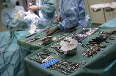 Operati al cervello da svegli, la verità su una tecnica non per tutti