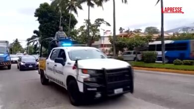 Messico, Acapulco si prepara all'arrivo dell'uragano Polo