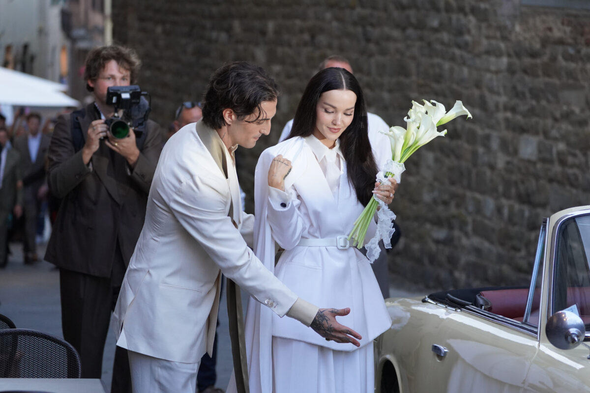 Galleria foto 'Damiano David e Dove Cameron sposi a Montalcino' - foto 19