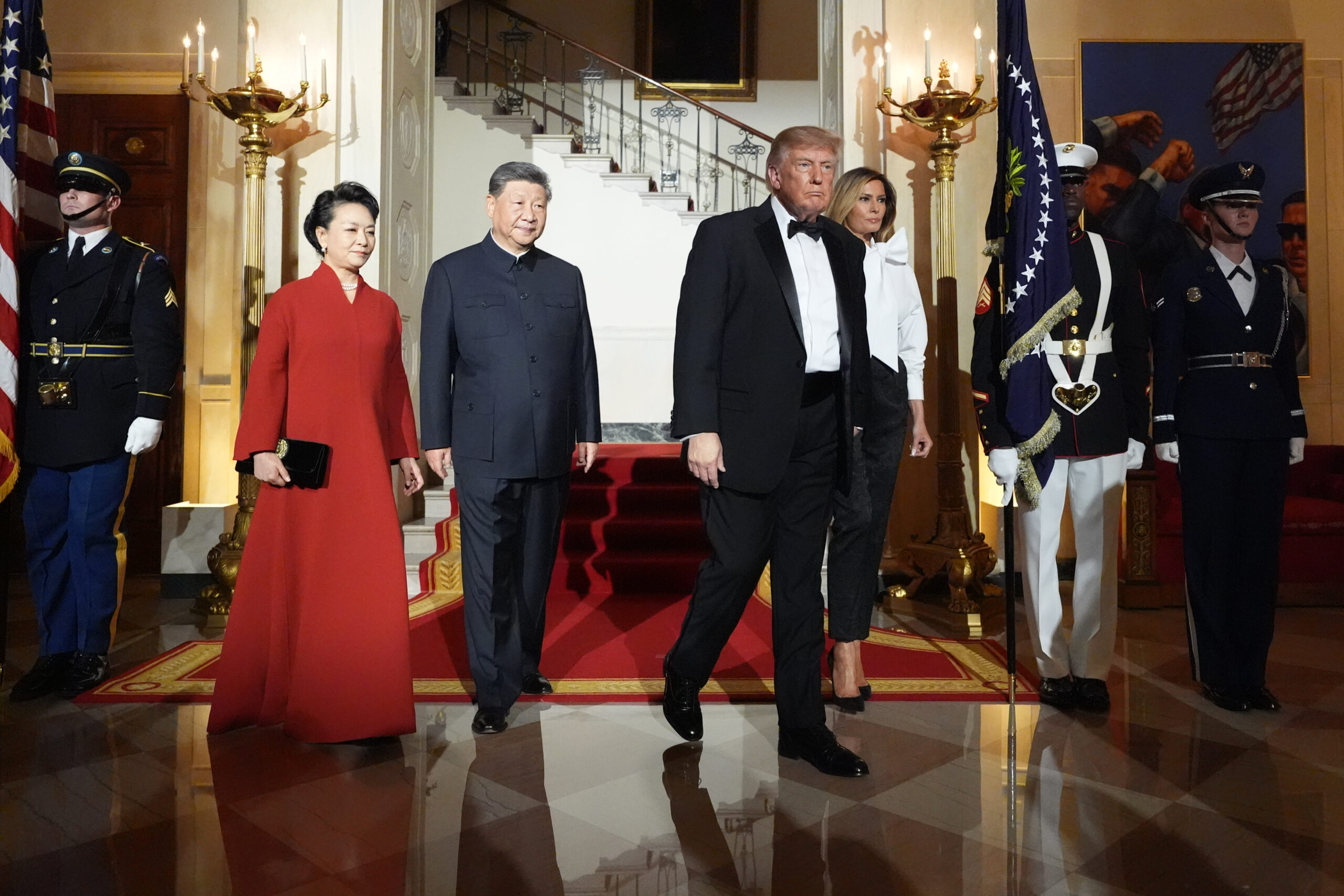 Usa-Cina, ieri la cena di Gala tra Xi Jinping e Donald Trump: “Celebriamo una gr