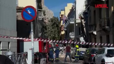 Grecia, crolla edificio nei pressi dell’Acropoli ad Atene: ipotesi fuga di gas