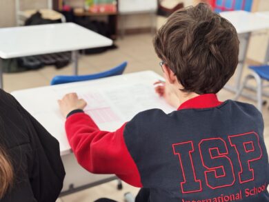 Lecce, bambino di 6 anni a scuola con un coltello nello zaino