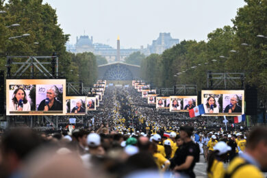 Papa Leone XIV in Francia: “La storia non è scritta da chi sembra vincere, ma da chi avvia processi di pace” – La diretta
