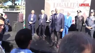Tajani ai magistrati su convalida arresti: "Colpirne uno per educarne cento"