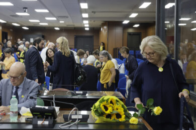 La madre di Giulio Paola Deffendi ed il padre Claudio Regeni in aula per la sentenza in tribunale di Roma ( Foto Cecilia Fabiano/ LaPresse)