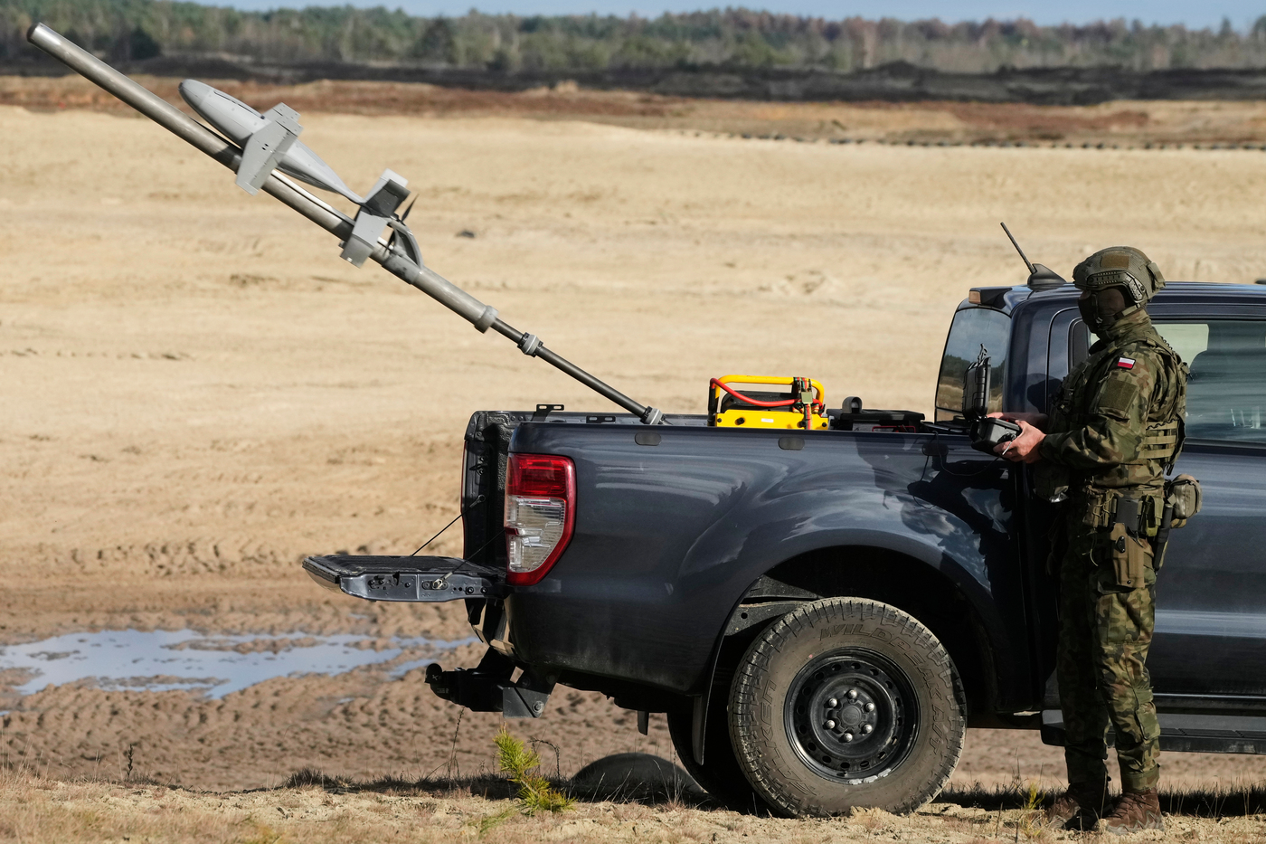 Drone russo colpisce vicino a un valico di frontiera tra Ucraina e Polonia Drone russo colpisce vicino a un valico di frontiera tra Ucraina e Polonia