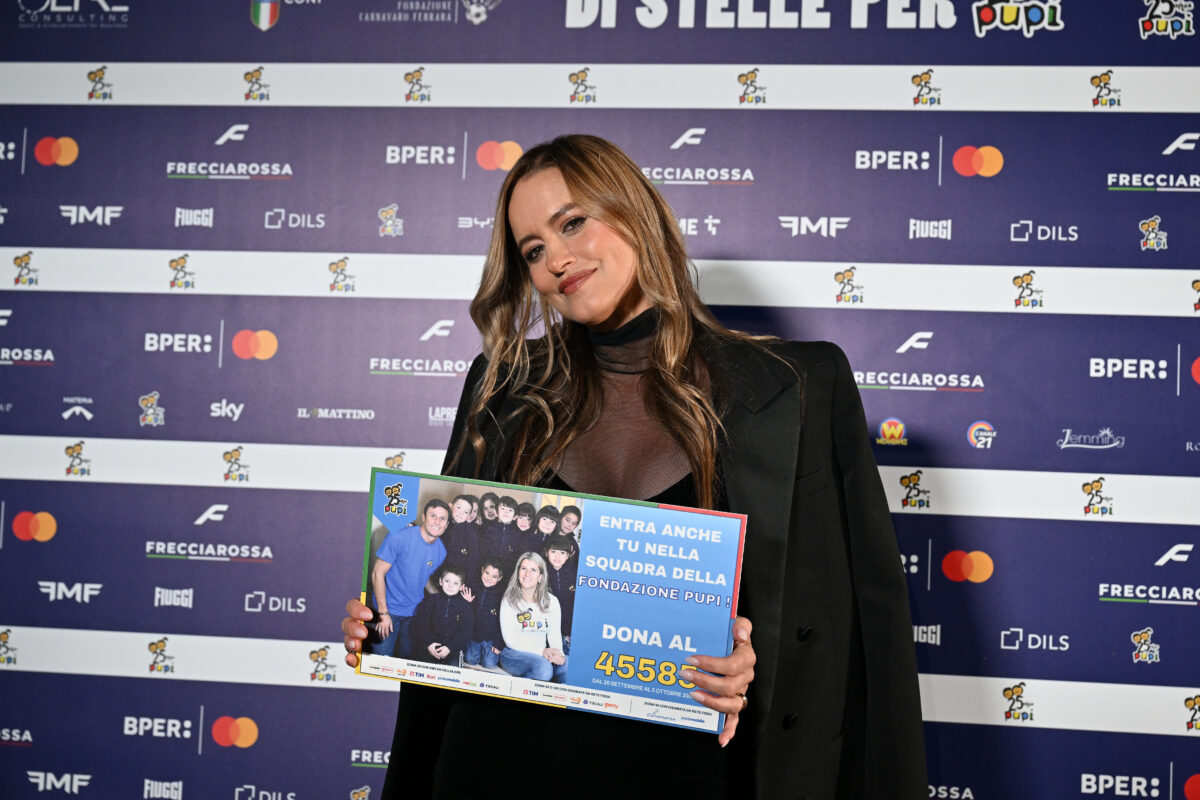 Galleria foto 'Napoli, ‘Una Serata di Stelle per Pupi’: le foto dell’evento della fondazione di Javier Zanetti e Paula de la Fuente' - foto 2