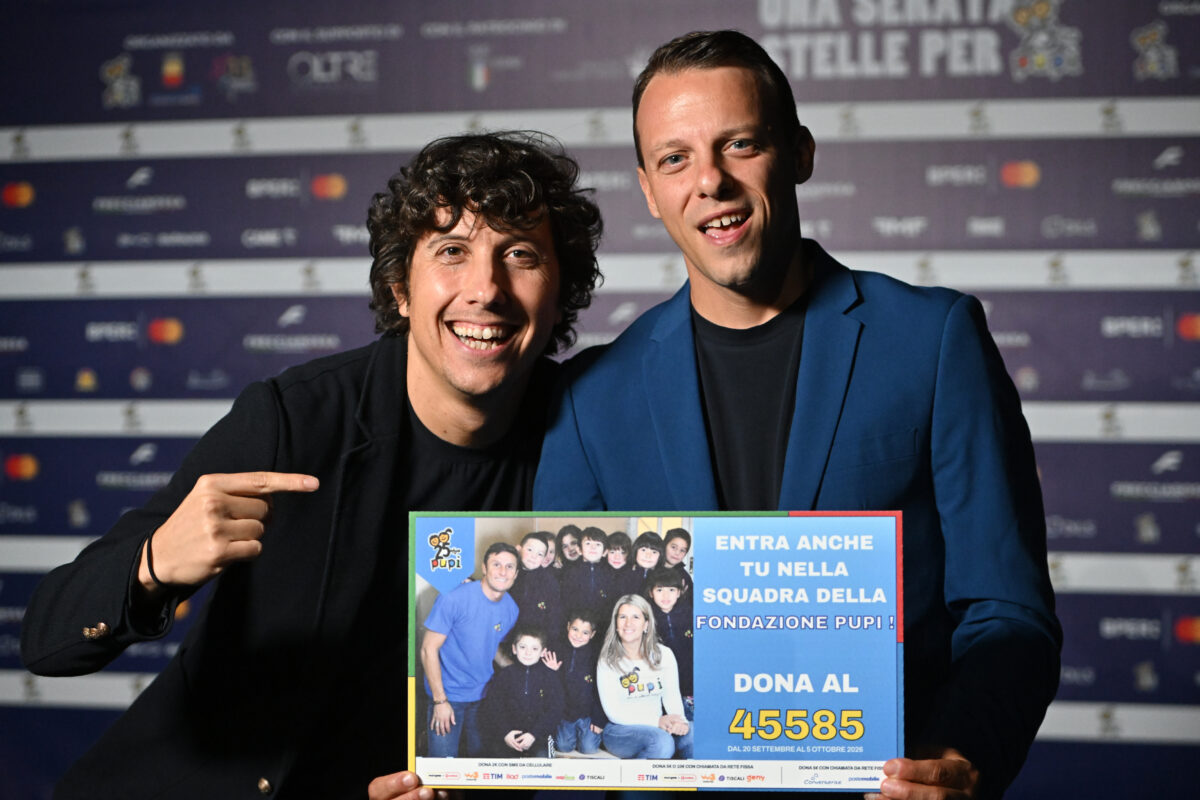 Galleria foto 'Napoli, ‘Una Serata di Stelle per Pupi’: le foto dell’evento della fondazione di Javier Zanetti e Paula de la Fuente' - foto 4