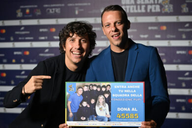 Gli Autogol durante l’evento ‘Una Serata di Stelle per Pupi’ (Fondazione P.U.P.I. Ente Filantropico del Terzo Settore di Javier Zanetti e Paula de la Fuente) in Piazza del Plebiscito a Napoli, Italia - 26 settembre 2026 (Photo by Alessandro Garofalo/LaPresse)