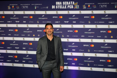 Giovanni Simeone durante l’evento ‘Una Serata di Stelle per Pupi’ (Fondazione P.U.P.I. Ente Filantropico del Terzo Settore di Javier Zanetti e Paula de la Fuente) in Piazza del Plebiscito a Napoli, Italia - 26 settembre 2026 (Photo by Alessandro Garofalo/LaPresse)
