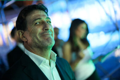 Ciro Ferrara durante l’evento ‘Una Serata di Stelle per Pupi’ (Fondazione P.U.P.I. Ente Filantropico del Terzo Settore di Javier Zanetti e Paula de la Fuente) in Piazza del Plebiscito a Napoli, Italia - 26 settembre 2026 (Photo by Alessandro Garofalo/LaPresse)