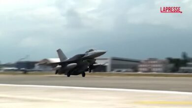 Taiwan, arrivati i primi due caccia F-16V Block 70 acquistati da Usa