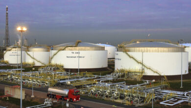 Carburanti, dal G7 convocato da Macron via libera al rilascio di 100 mln di barili di gasolio