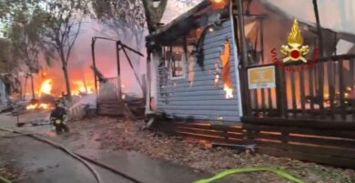 Peschiera del Garda, incendio in un campeggio: ci sono decine di feriti