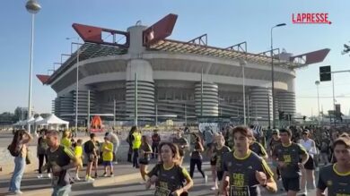Milano, la Deejay Ten partita questa mattina dallo Stadio Meazza