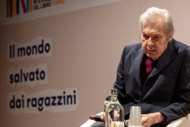 La madre di Evelina Sgarbi: “Reclutati personaggi per rovesciare la verità”