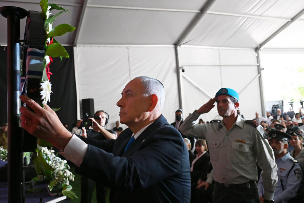 Galleria foto '7 ottobre, Netanyahu alla cerimonia commemorativa sul Monte Herzl' - foto 2